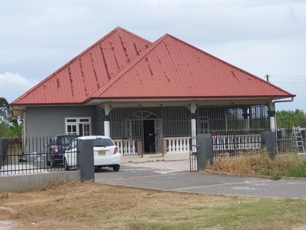 Chander'S Villa Paramaribo Ngoại thất bức ảnh